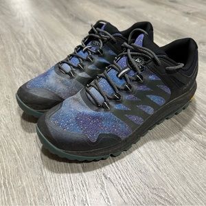 Merrell Nova 2 Night Sky Hiking Shoe. Glow in the Dark Soles! Size 11M.